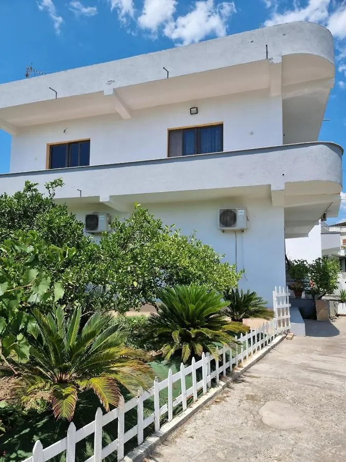 Guest House Vila Elezi دراس 0*,  ألبانيا