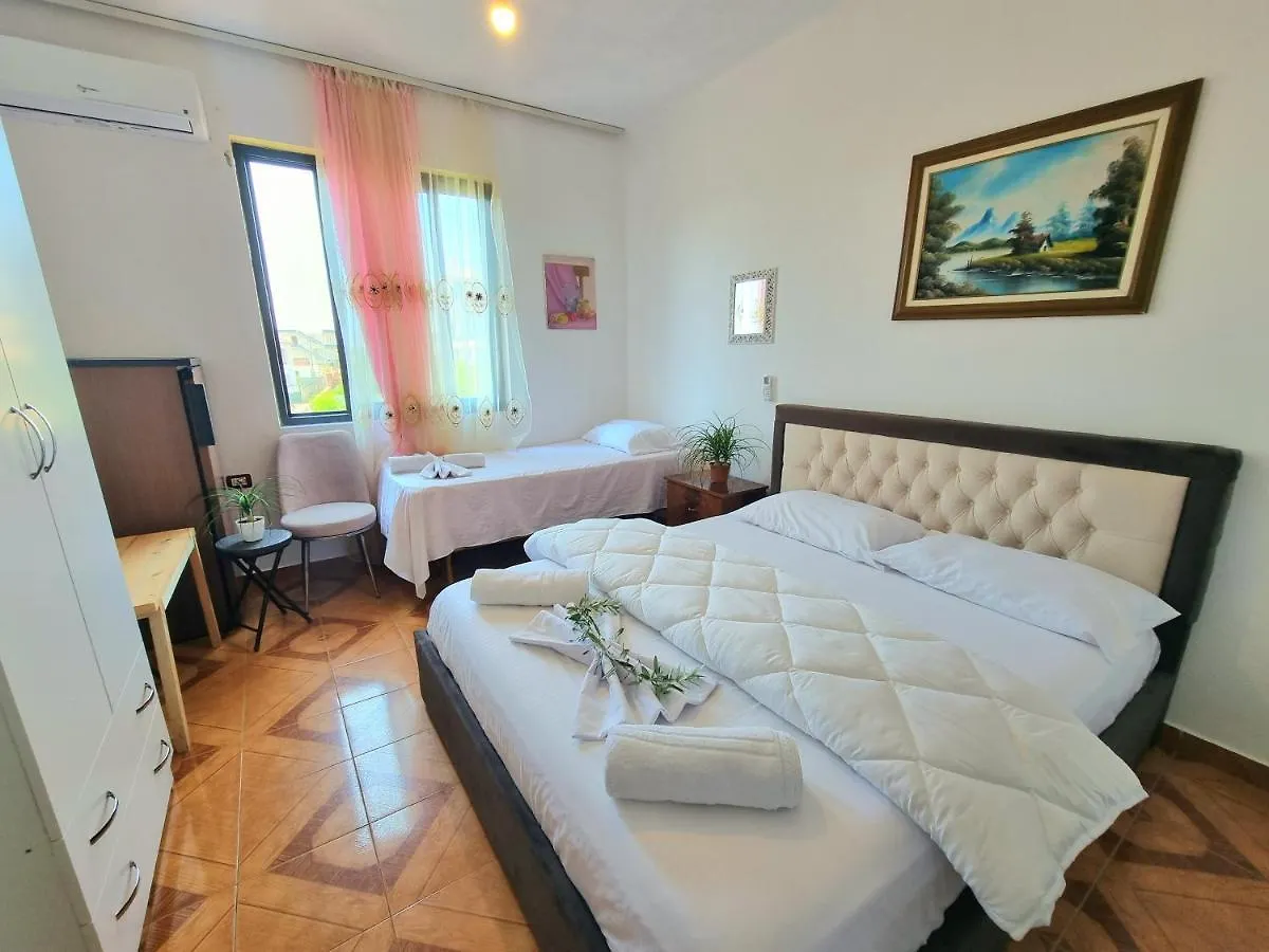 Guest House Vila Elezi Durrës Albania
