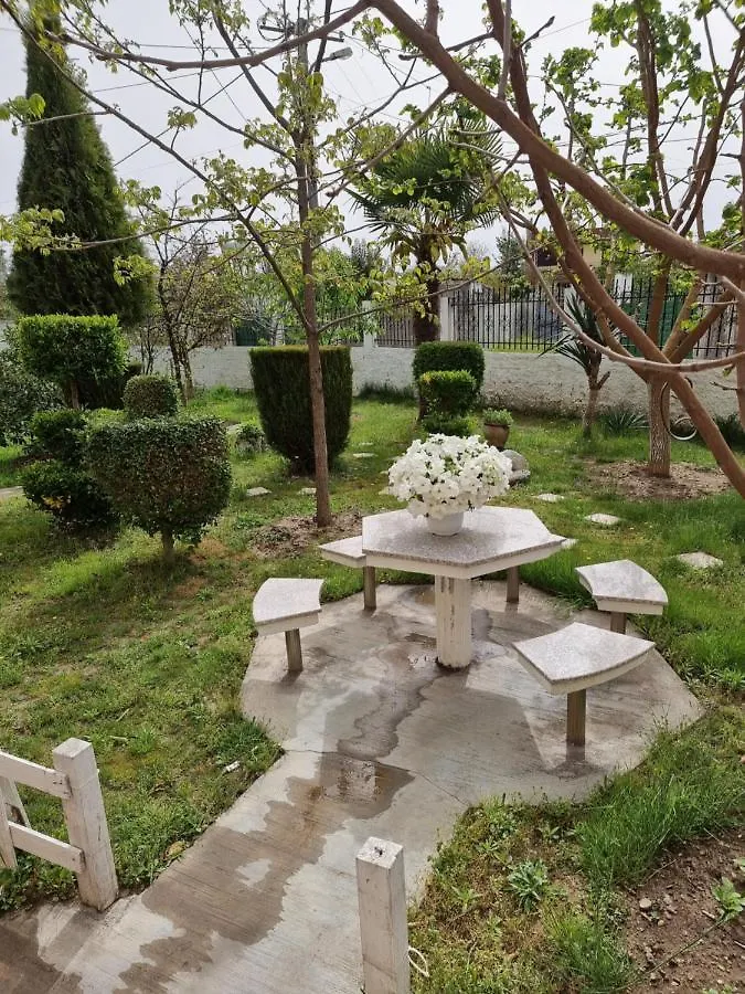 Guest House Vila Elezi Durres